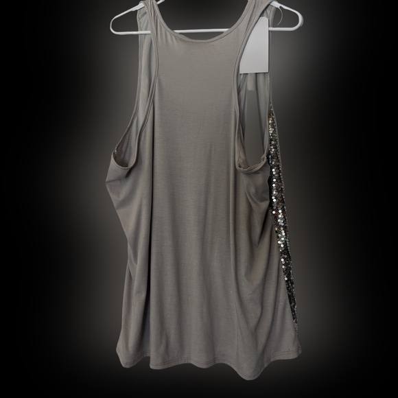 Silver Sequin Tank Top 3x - Picture 2 of 3